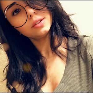 Meet your Posher, Arryanna